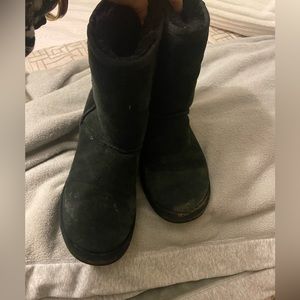 Ugg Women’s Classic Short II Black